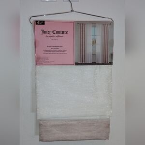 JUICY COUTURE 4 PIECE WINDOW SET  JUICY COUTURE WINDOW CURTAIN 4 PIECE SET